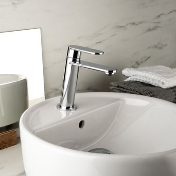 Robinetterie lavabo Paini capri medium chrome 