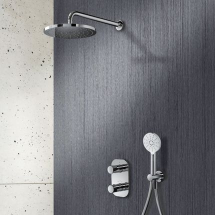 Pack encastré douche chromé de la collection Delta par Cristina