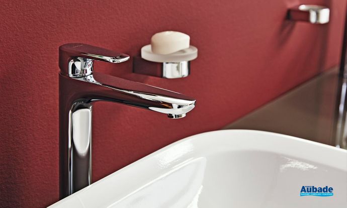 Mitigeur lavabo rehaussé de la collection Derby Style par Vigour