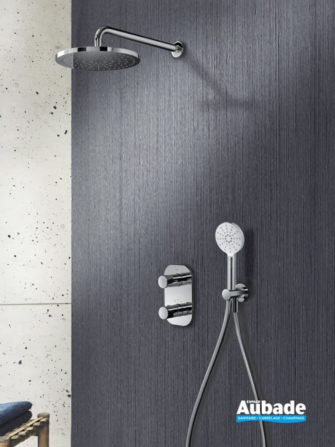 Pack encastré douche chromé de la collection Delta par Cristina