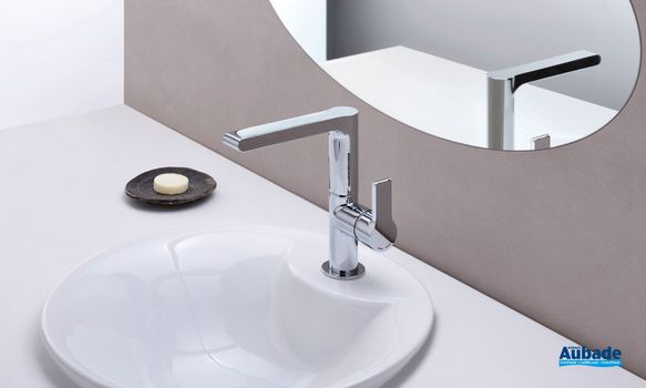 Mitigeur lavabo haut de la collection Delta par Cristina